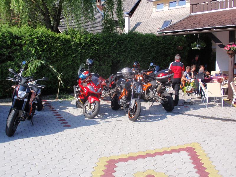 Penzion Vila Bistrica ボヒニュスカ・ビストリツァ エクステリア 写真